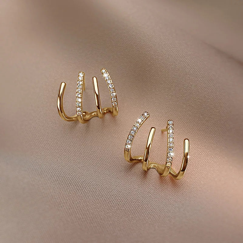 Sparkling 4-Claw Stud Earrings, Lightweight Hypoallergenic Everyday Jewelry 9