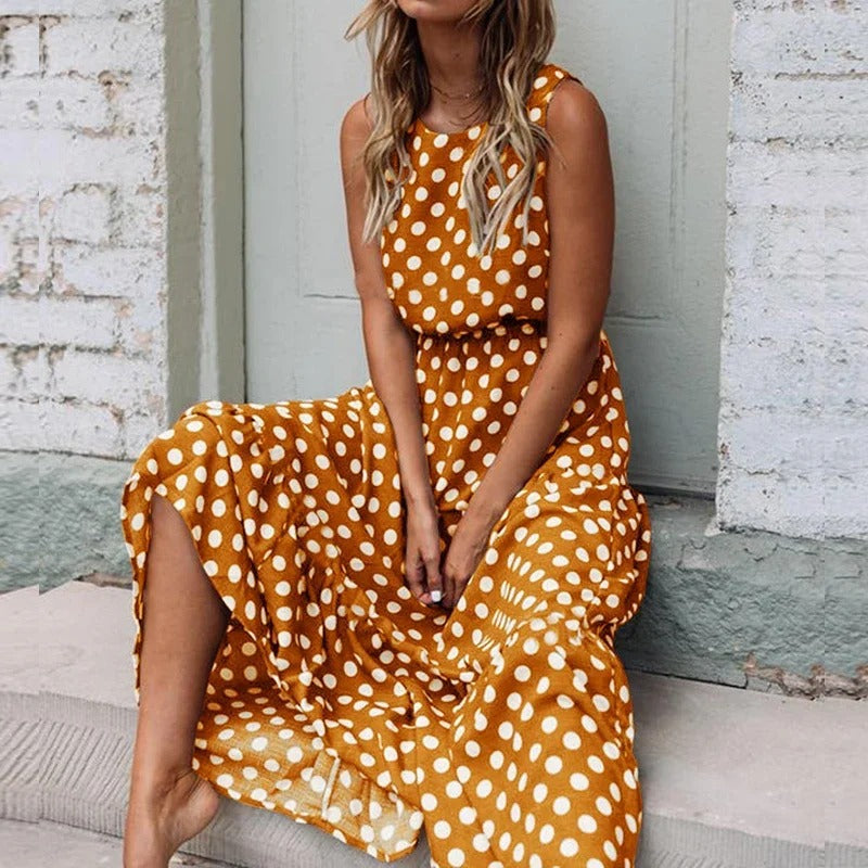 Sleeveless Polka Dot Dress with Defined Waist 3