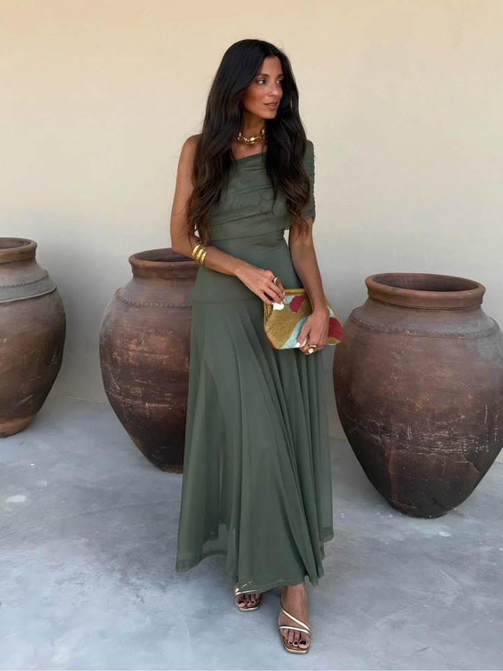Elegant One-Shoulder Mesh Maxi Dress with Flowing Skirt 10