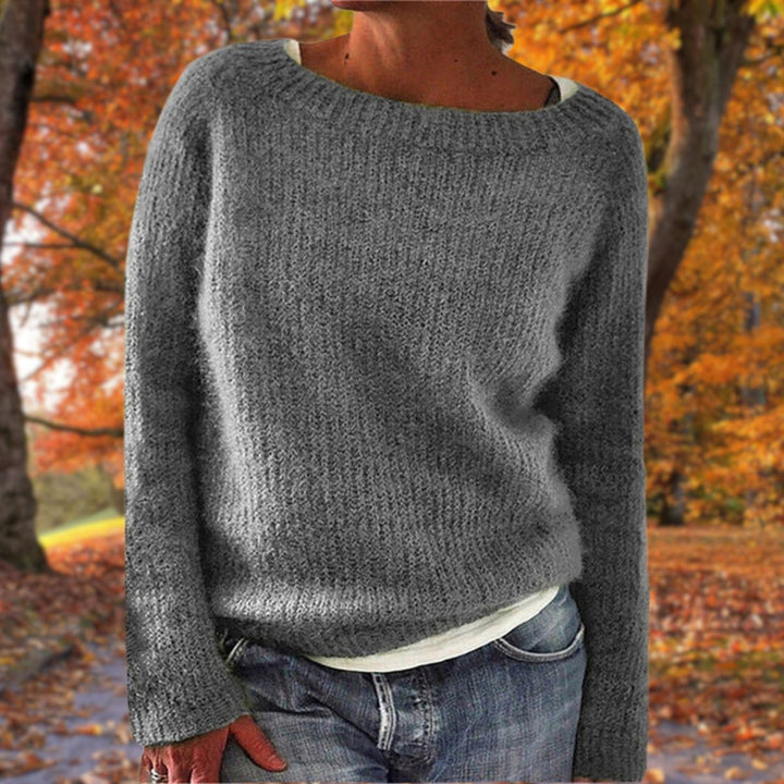 Women's Classic Merino Wool Sweater, Elegant Warm Knit for Fall and Winter 4