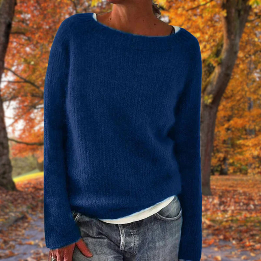 Women's Classic Merino Wool Sweater, Elegant Warm Knit for Fall and Winter 3
