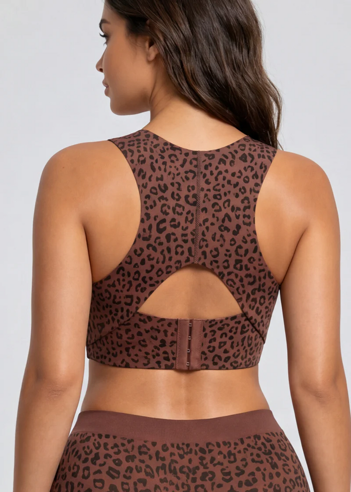 Wireless Seamless Support Bra with Wide Straps and Breathable Stretch Fabric 11
