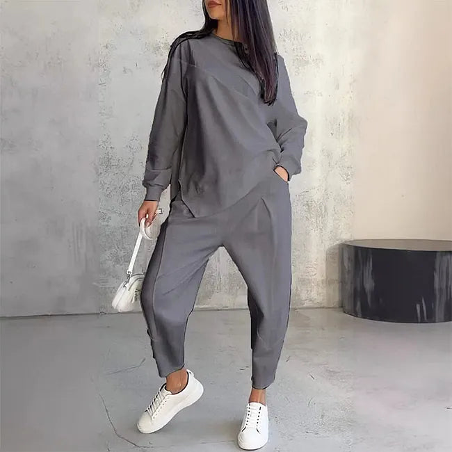 Two-Piece Set: Long-Sleeve Casual Sweatshirt and Jogger Pants 3