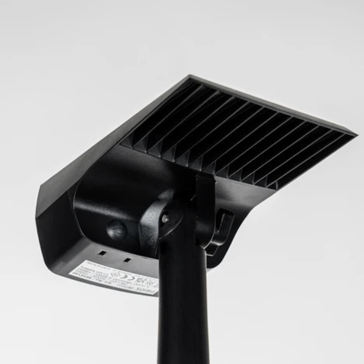 Solar Garden Spotlight with Adjustable Head, 3 Brightness Levels, IP65 Waterproof 5