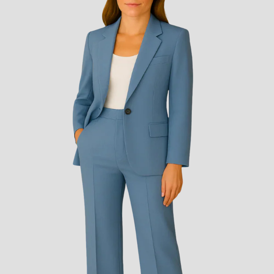 Women's Two-Piece Suit with Long Blazer and Matching Pants 5