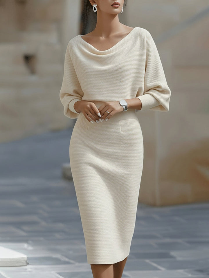 Elegant Draped Midi Dress with Boat Neckline and Fitted Cut 3