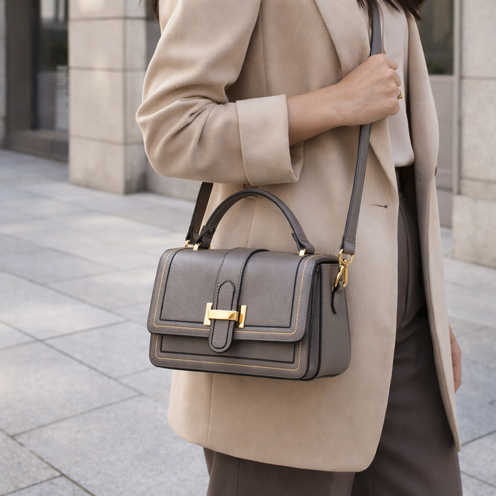 Structured Leather Shoulder Bag with Refined Silhouette 4