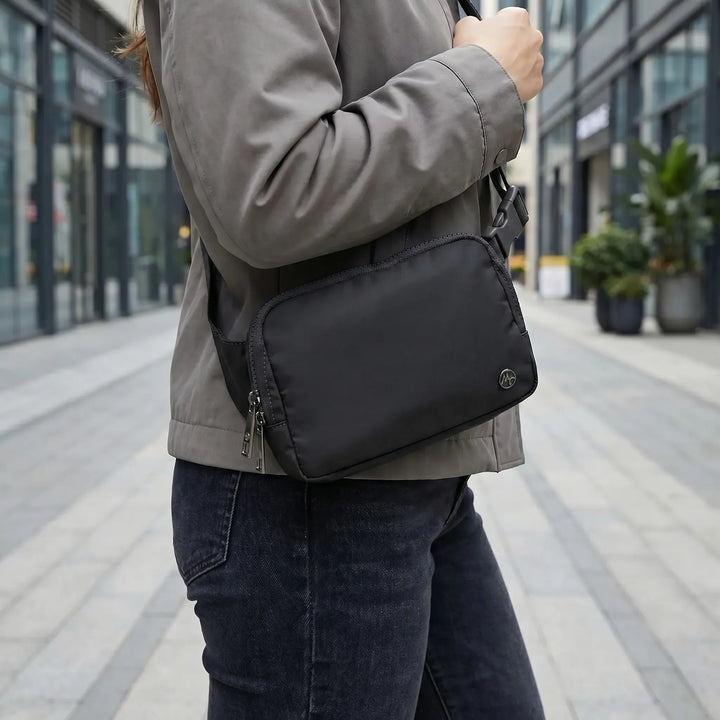 Adjustable Crossbody Belt Bag - Roamia