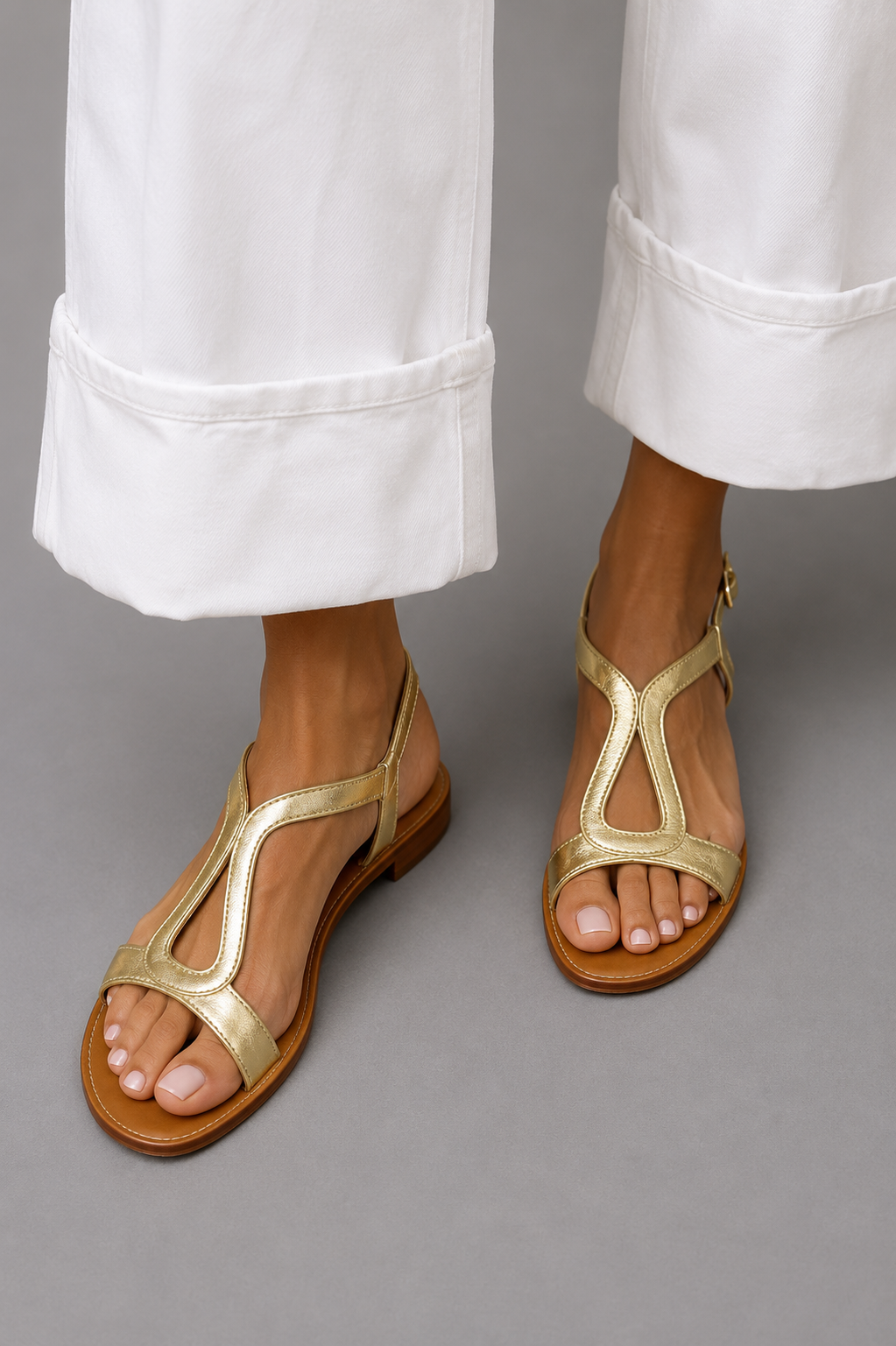 Women's Metallic Leather Open Strap Flat Sandals 10