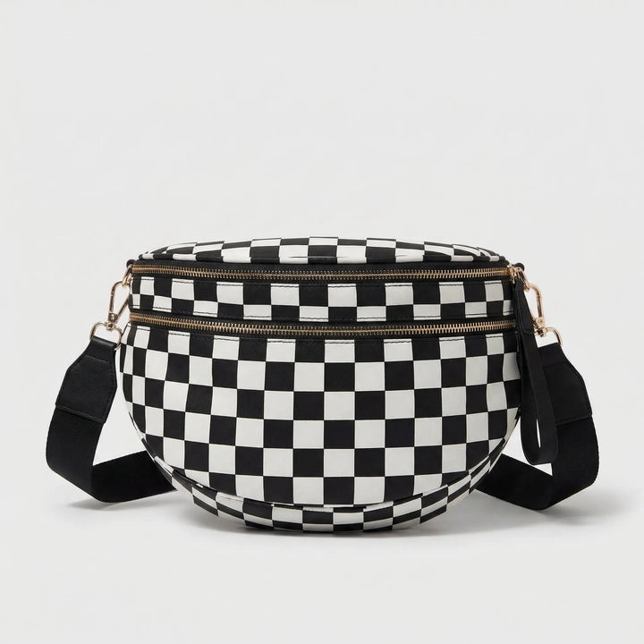 Curved Saddle Shape Bag - Slingera