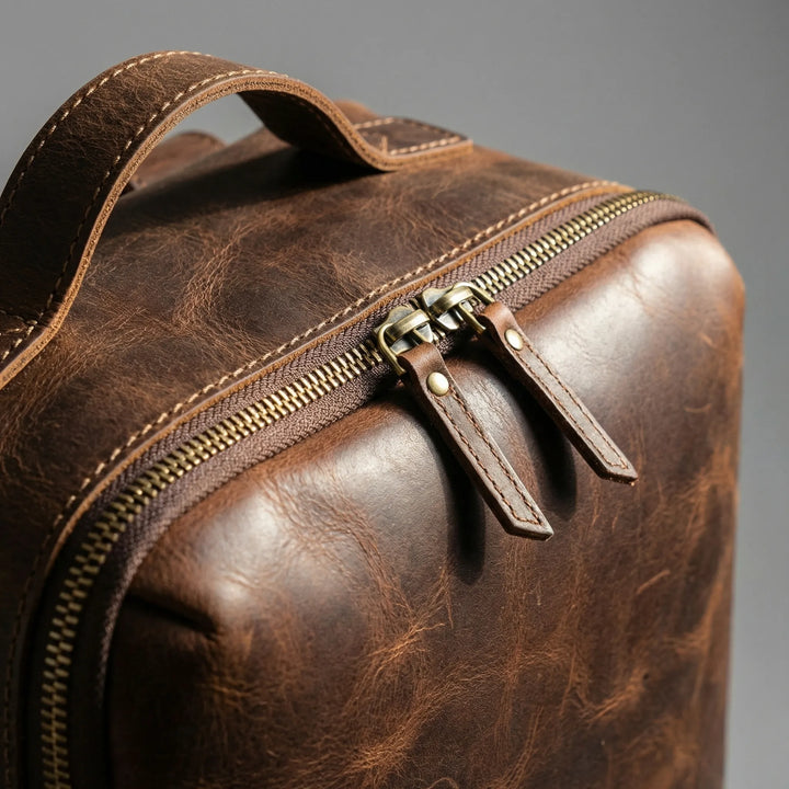 Distressed Brown Backpack - Journia