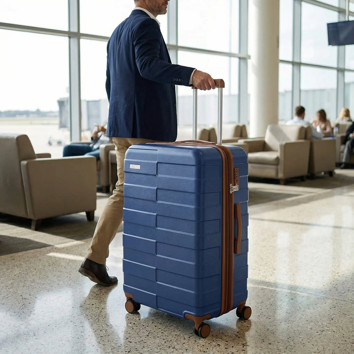 Expandable Hard Shell Checked Suitcase - Voyagio