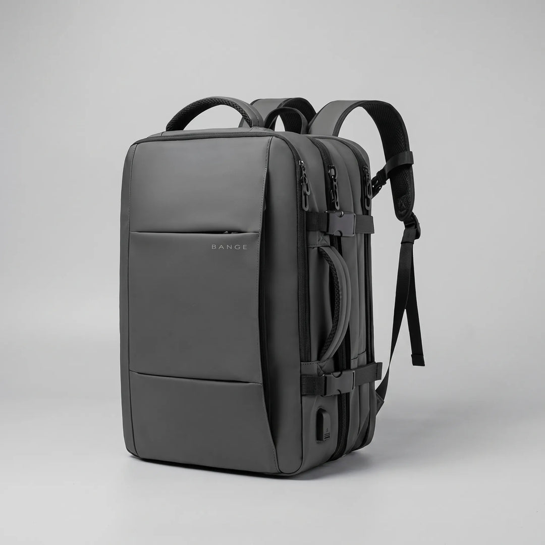 Expandable Travel Backpack - Omnivoy