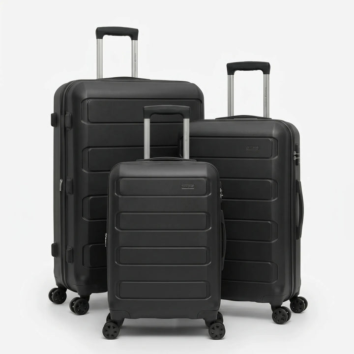 Expandable Hardshell Spinner Suitcase - Wayfara