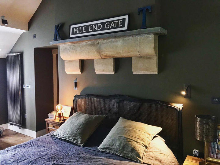 Industrial Style Wall Sconce with Built-In LED, Aluminum Alloy 37