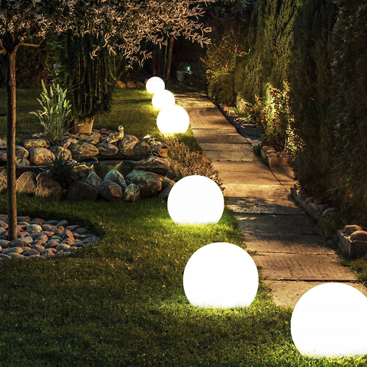 Solar Powered Garden Orb Light – Wireless Waterproof Outdoor Lamp 6