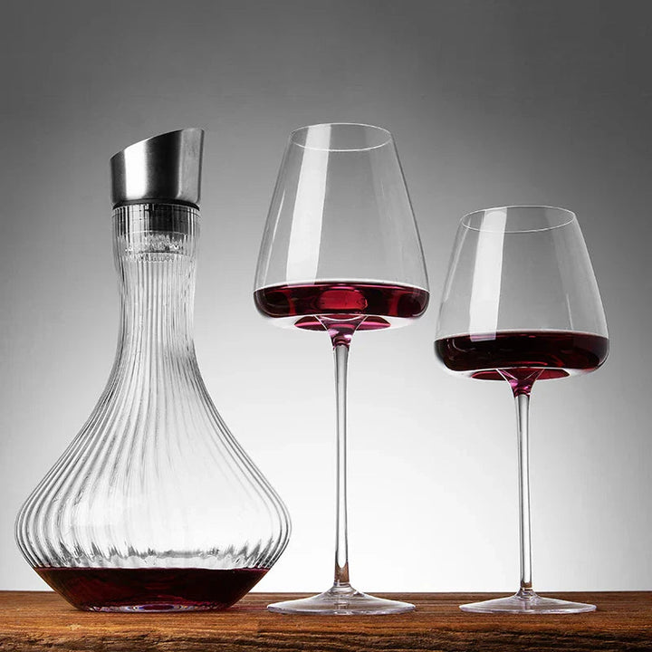 Handcrafted Crystal Wine Glasses for Special Occasions 4