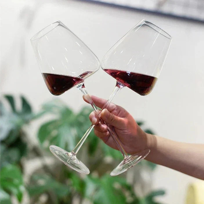 Handcrafted Crystal Wine Glasses for Special Occasions 7