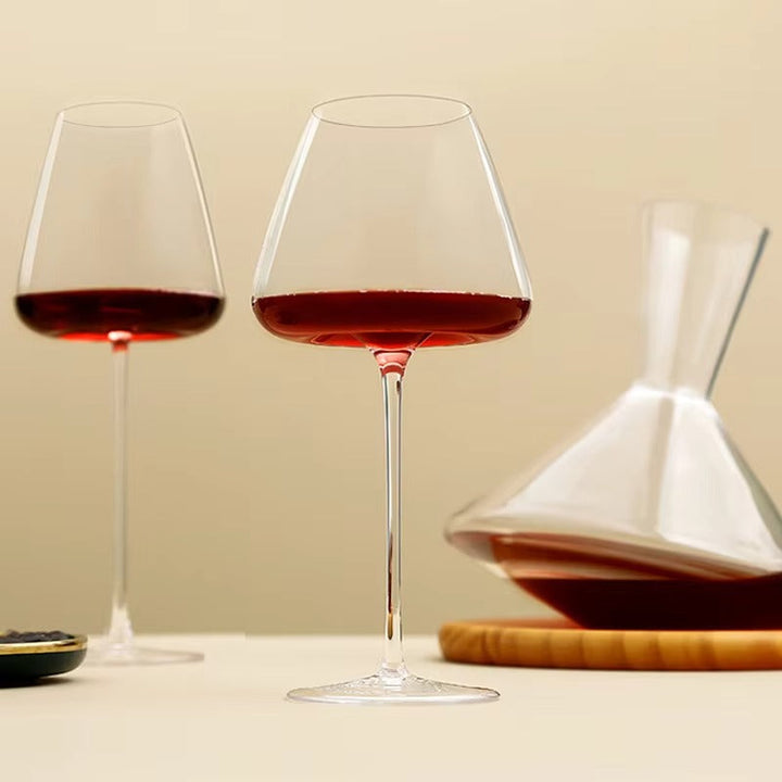 Handcrafted Crystal Wine Glasses for Special Occasions 8