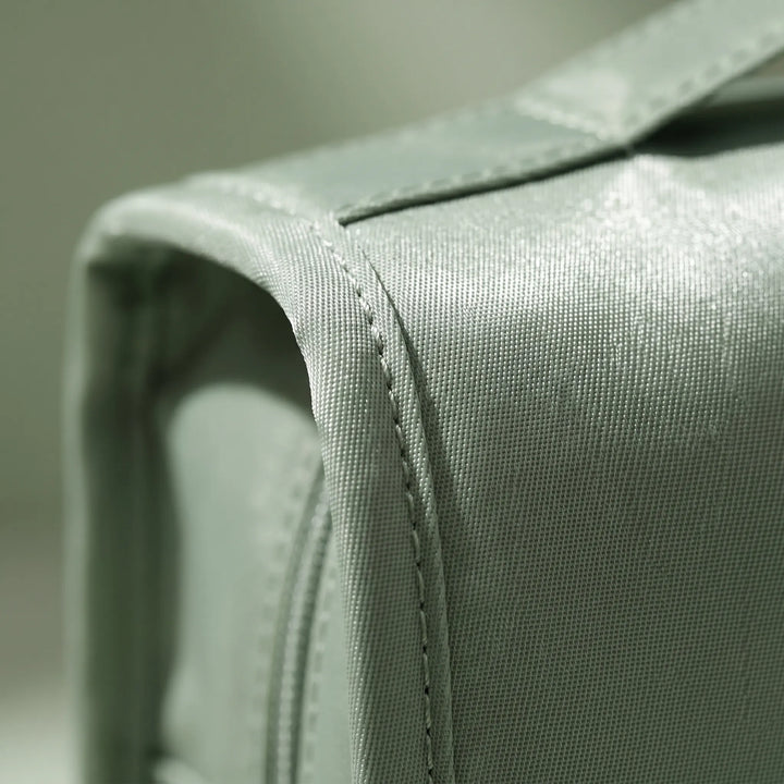 Hanging Toiletry Bag - Vistavia