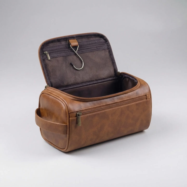 Hanging Travel Toiletry Bag - Voyagery