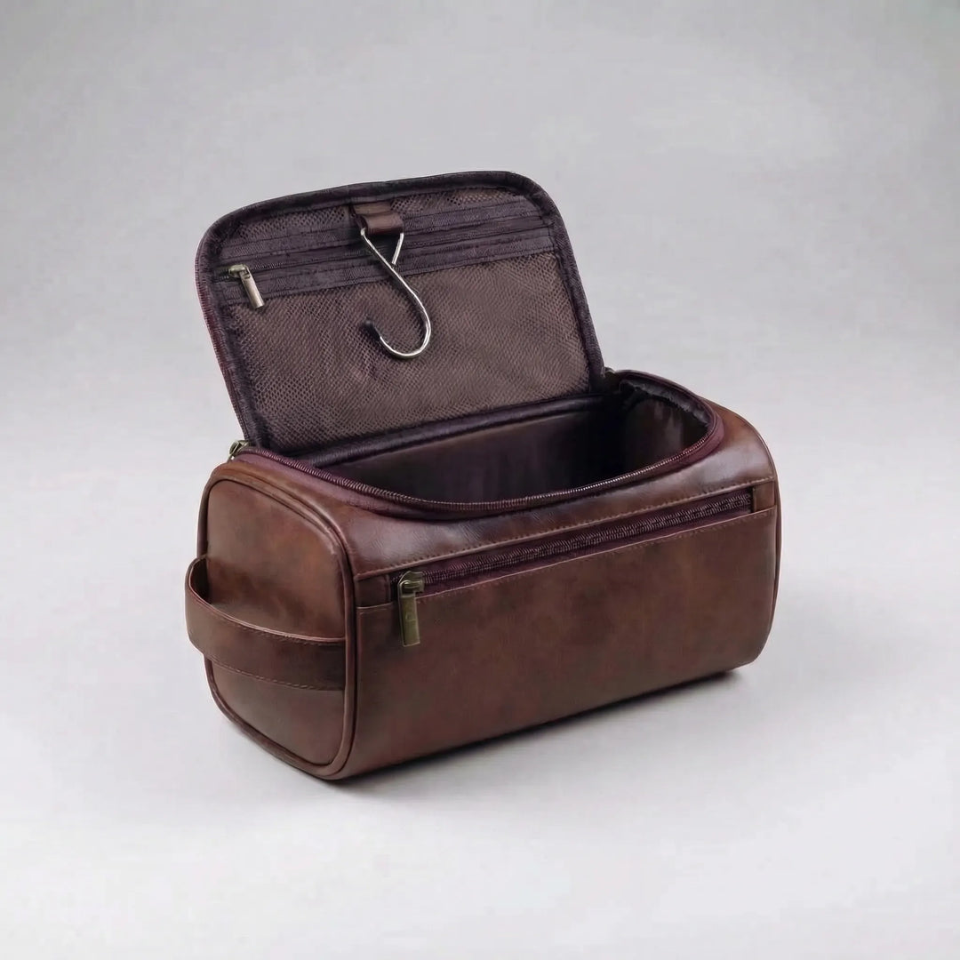 Hanging Travel Toiletry Bag - Voyagery