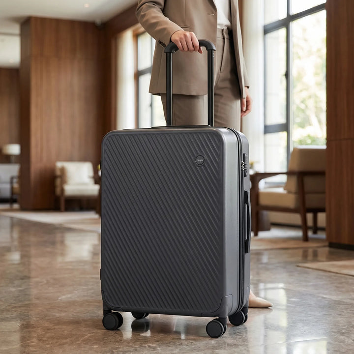 Hard Shell Spinner Luggage - Truvella