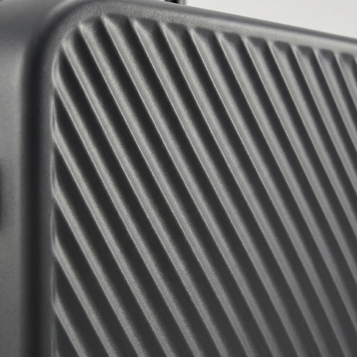 Hard Shell Spinner Luggage - Truvella