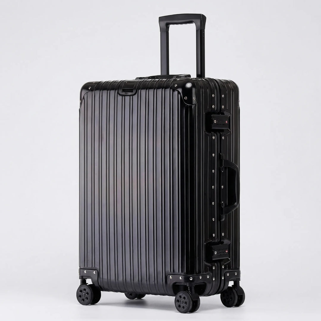 Hard Shell Spinner Suitcase - AeroTrek