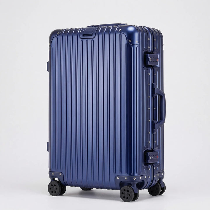 Hard Shell Spinner Suitcase - AeroTrek