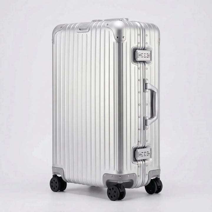 Hard Shell Spinner Suitcase - Aerolith