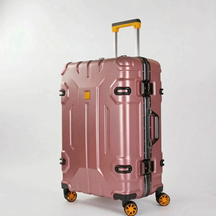 Hard Shell Suitcase - Aerotrek