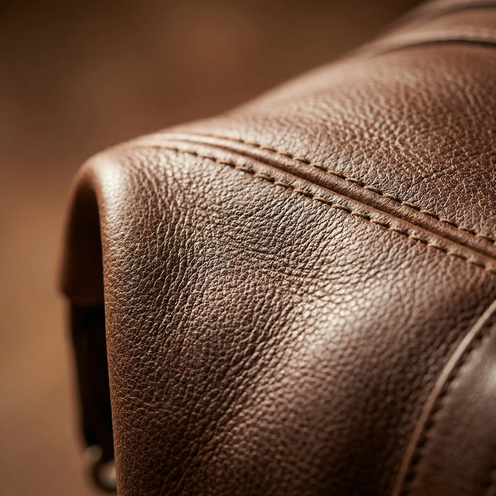 Spacious Weekender Duffel With Shoe Compartment - Weekovoy