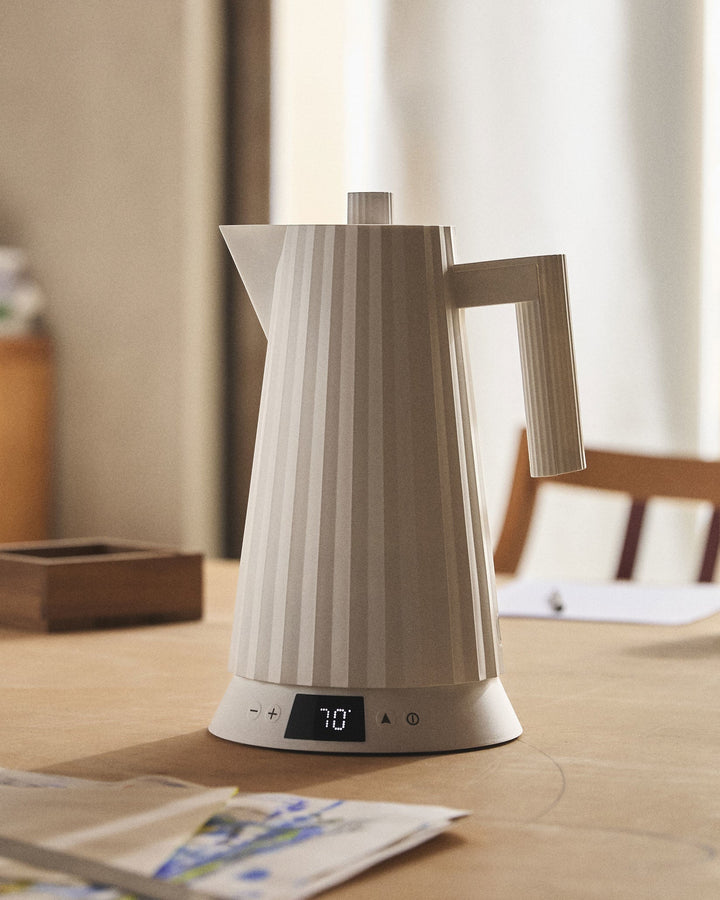 Electric Kettle | Pleated Kettle with Temperature Control and 1500 W 4