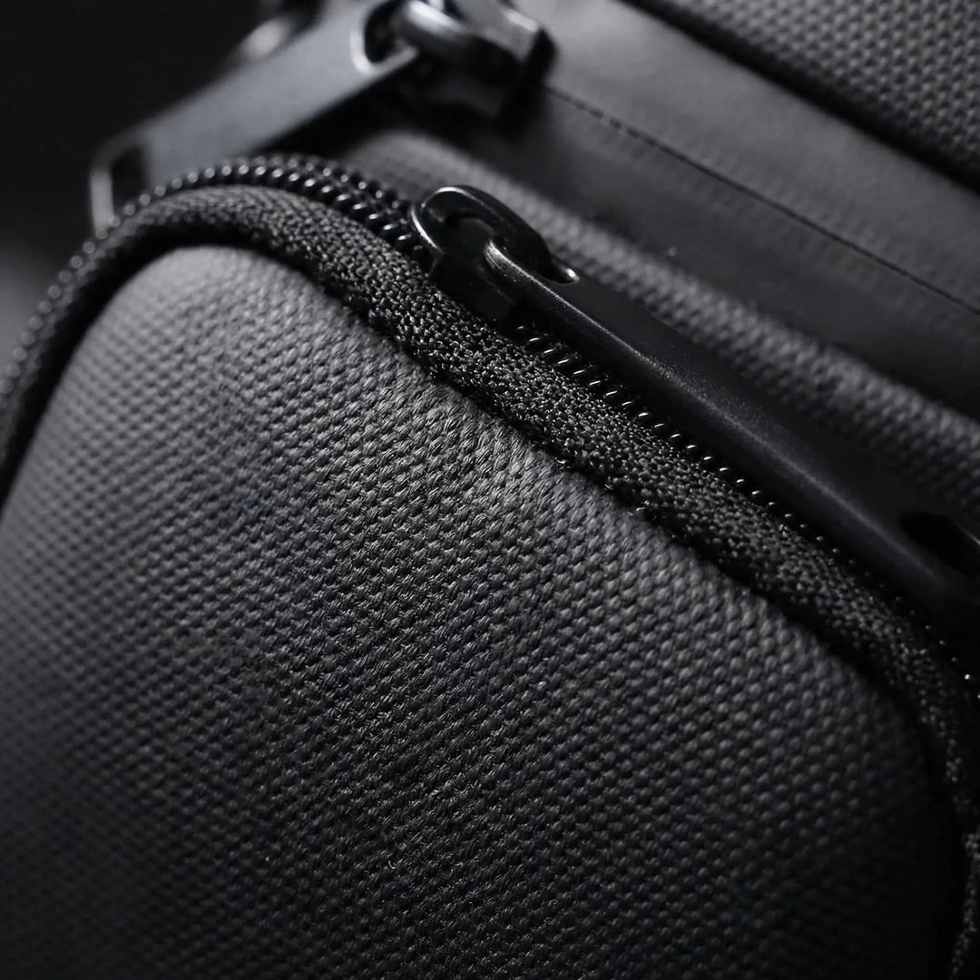 Men's Crossbody Shoulder Bag - Vexaro