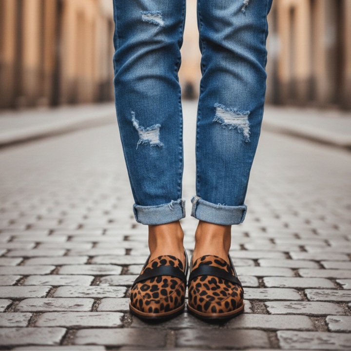 Women's Loafers with Pointed Toe – Classic Flat Moccasins 3