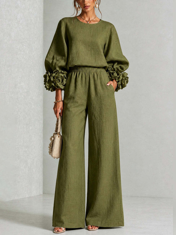 Elegant Two-Piece Set with Statement Sleeves and Wide-Leg Pants 3