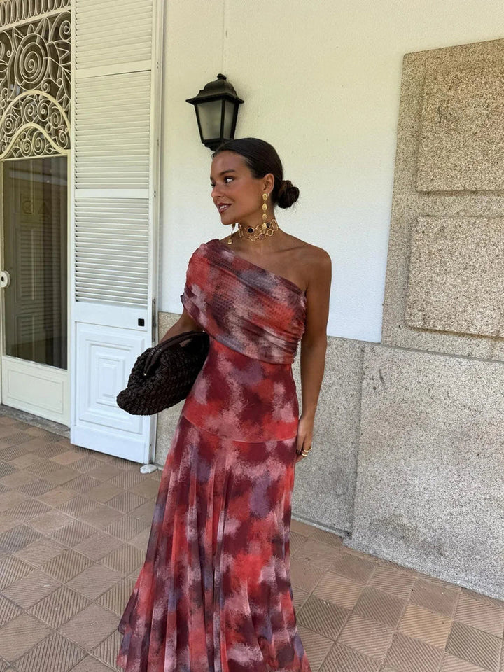 Elegant One-Shoulder Mesh Maxi Dress with Flowing Skirt 11