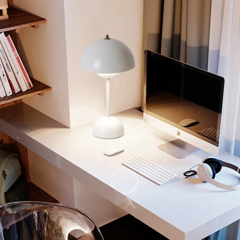 Rechargeable USB Table Lamp | 3-Level Dimmable 2700K, CRI 90+ | IP44 7