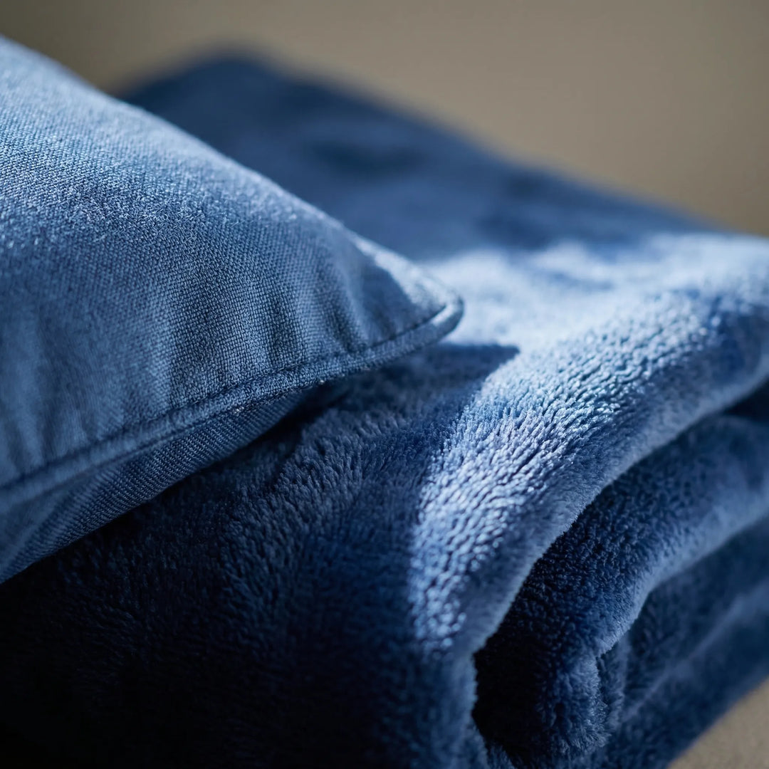 Plush Travel Blanket And Pillow Set - Aeroplush