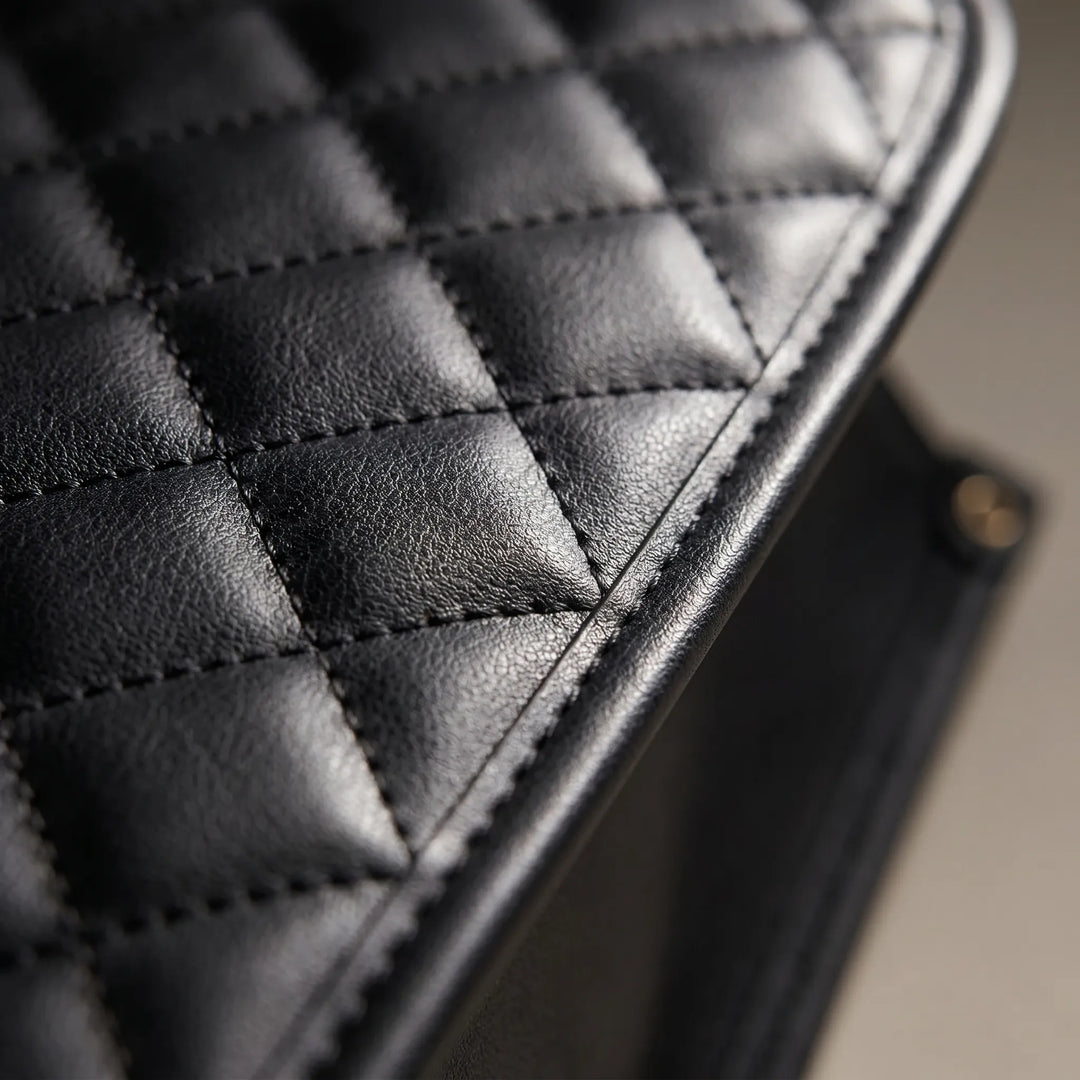 Quilted Laptop Tote Bag - Vellora