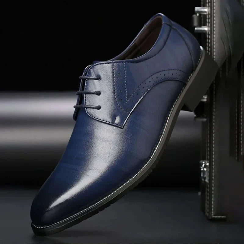 Men's Closed-Lace Oxford Dress Shoes with Brogue Perforation Detail 5