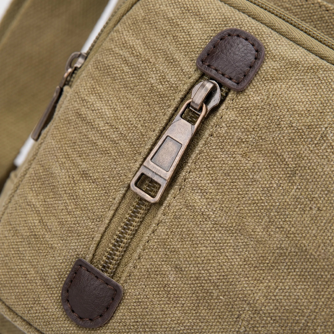 Retro-Style Crossbody Messenger Bag - Traverso