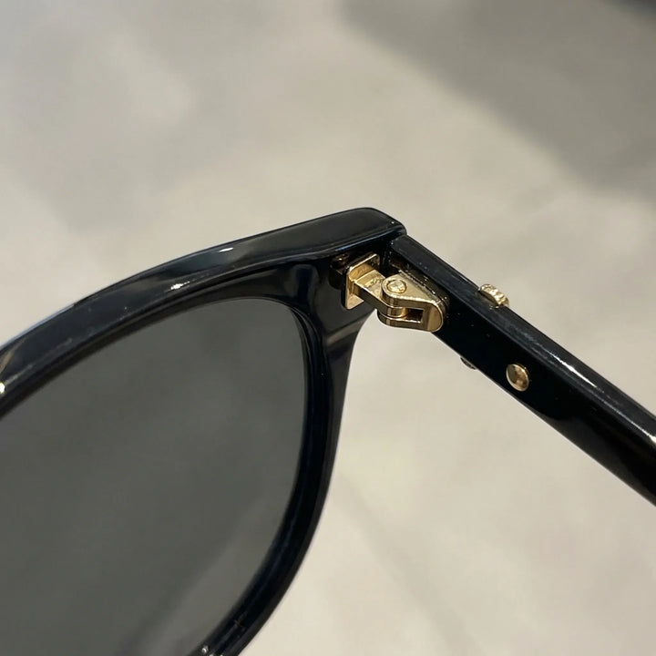 Round Retro Style Sunglasses - Solaria