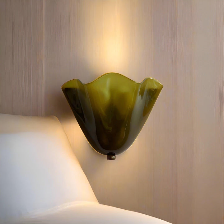 Retro Stained Glass Wall Sconce with Warm LED Light for Elegant Home Decor 2