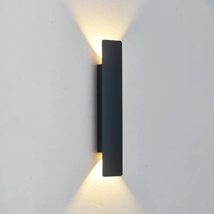 Noir Weatherproof LED Outdoor Wall Light, Aluminum, 18W 4