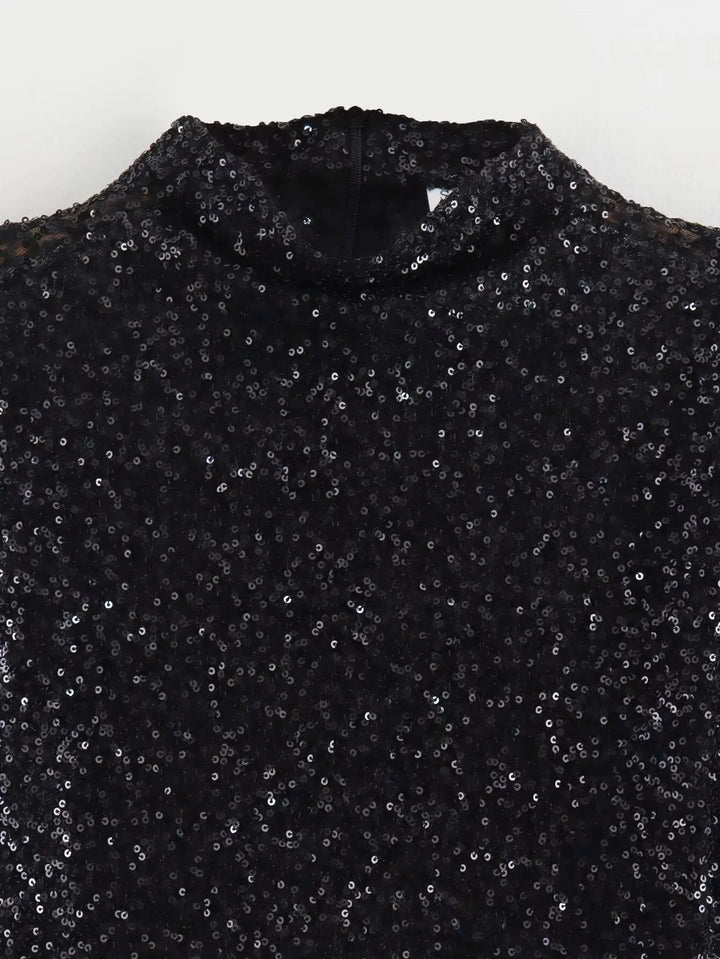 Sequin Glitter Dress with Plunging V-Neck and Structured Shoulders 4