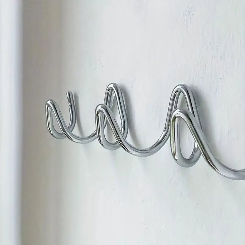 Trio Scandinavian Wall Rack – 3-Hook Metal Key & Coat Holder 6