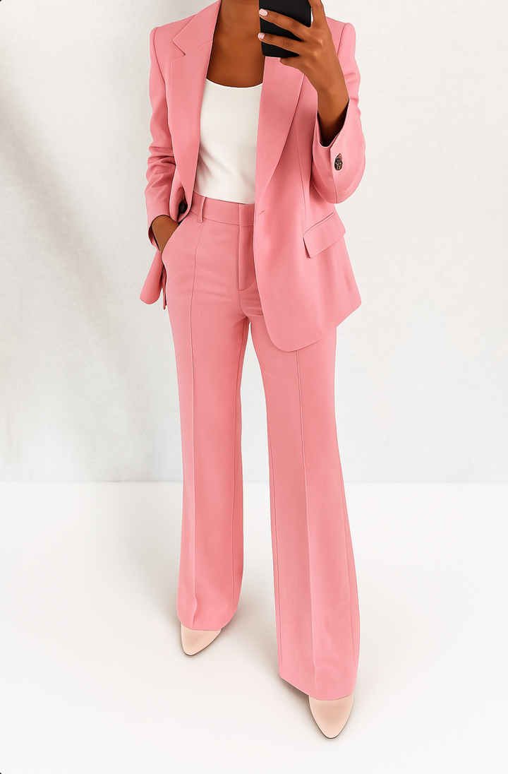 Elegant Pantsuit with Single-Button Blazer and Wide-Leg Pants 5