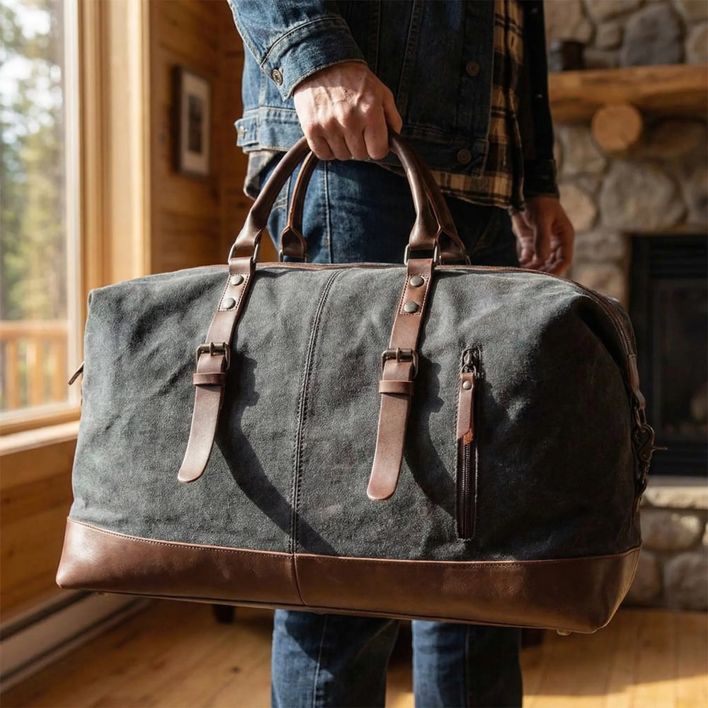 Spacious Travel Holdall - Journiq